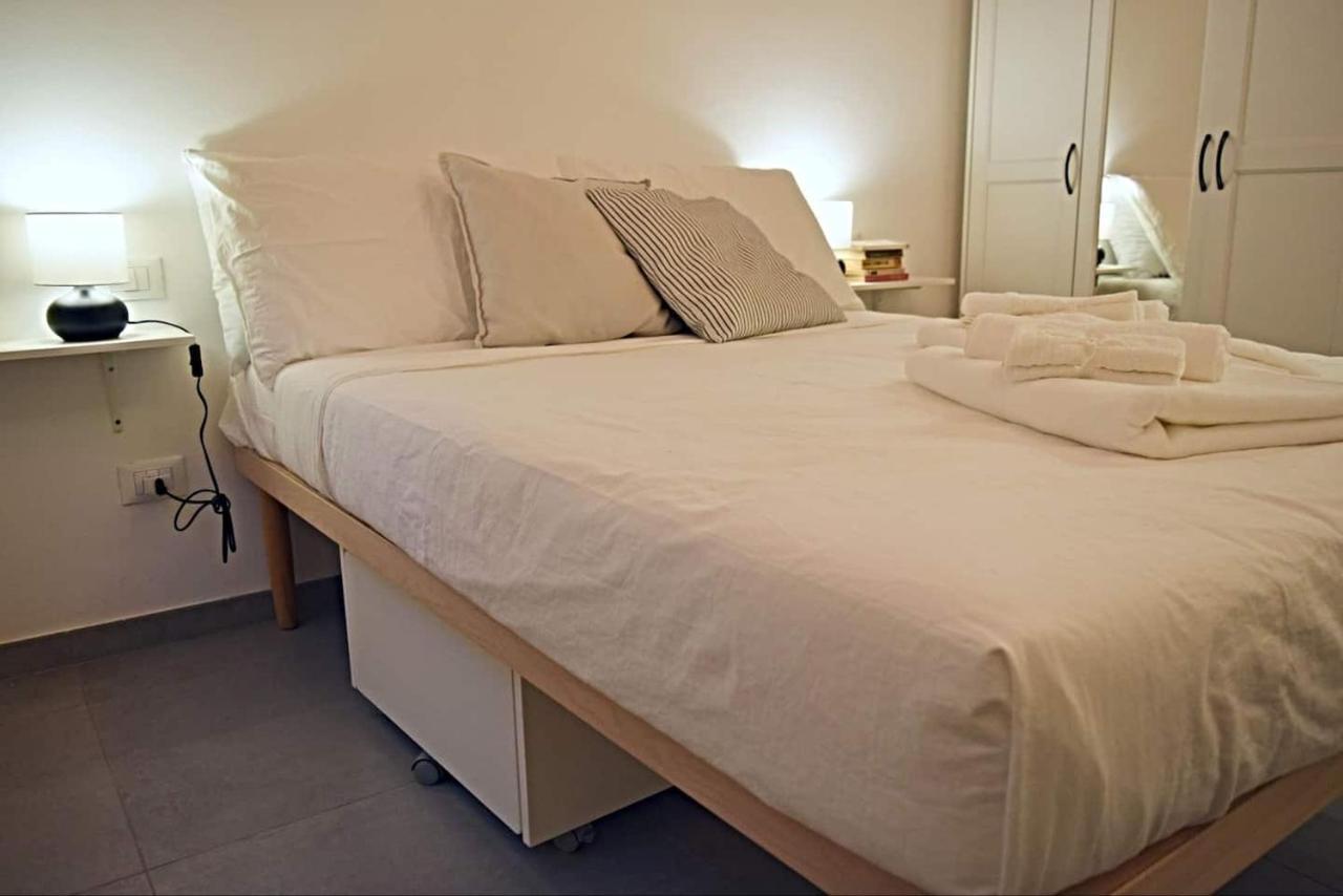 Piccola Casa Nel Cuore Di Torino Extérieur photo